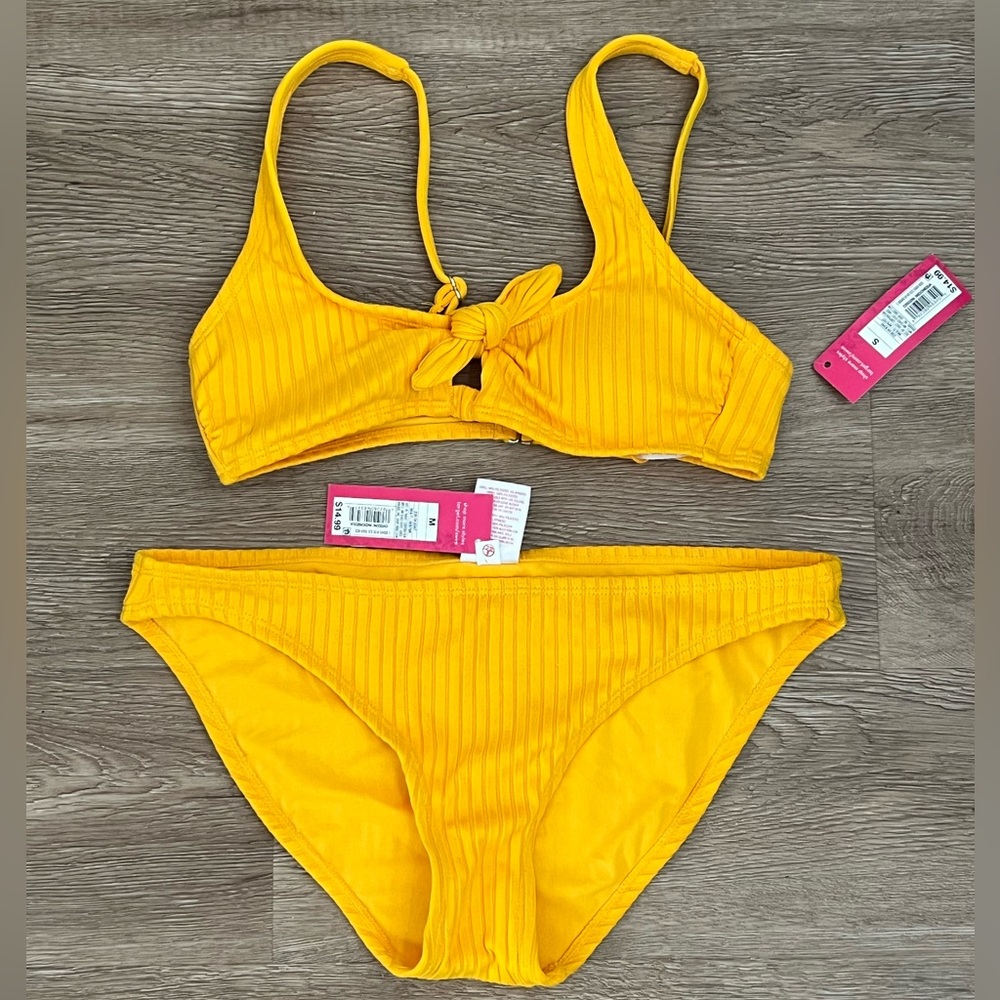 New bikini💛